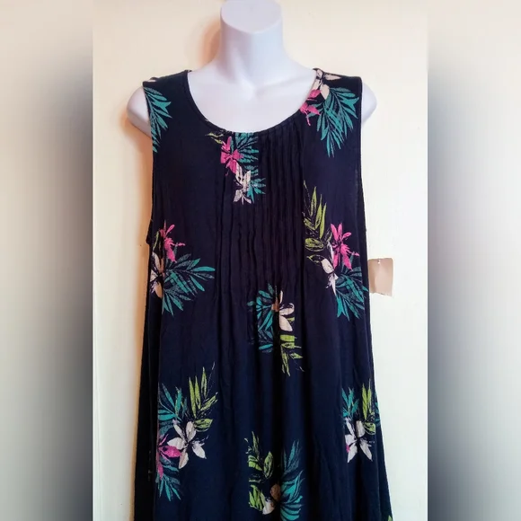 🛍️ BUNDLE ONLY 🛍️Croft & Barrow Blue and Green Sleeveless Floral Sundress - Picture 2 of 6